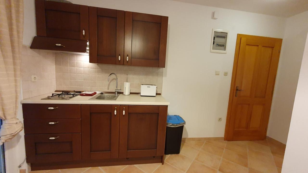Sea Side Apartments 4* ノヴィ・ヴィノドロスキー エクステリア 写真